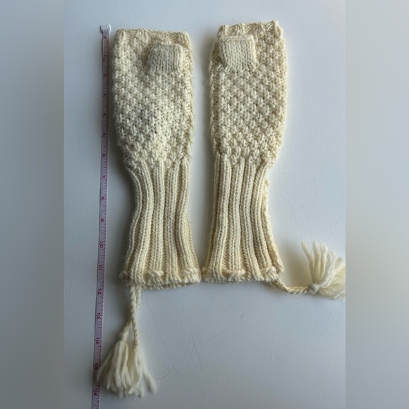 Ralph Lauren Mitts - Picture 2 of 12